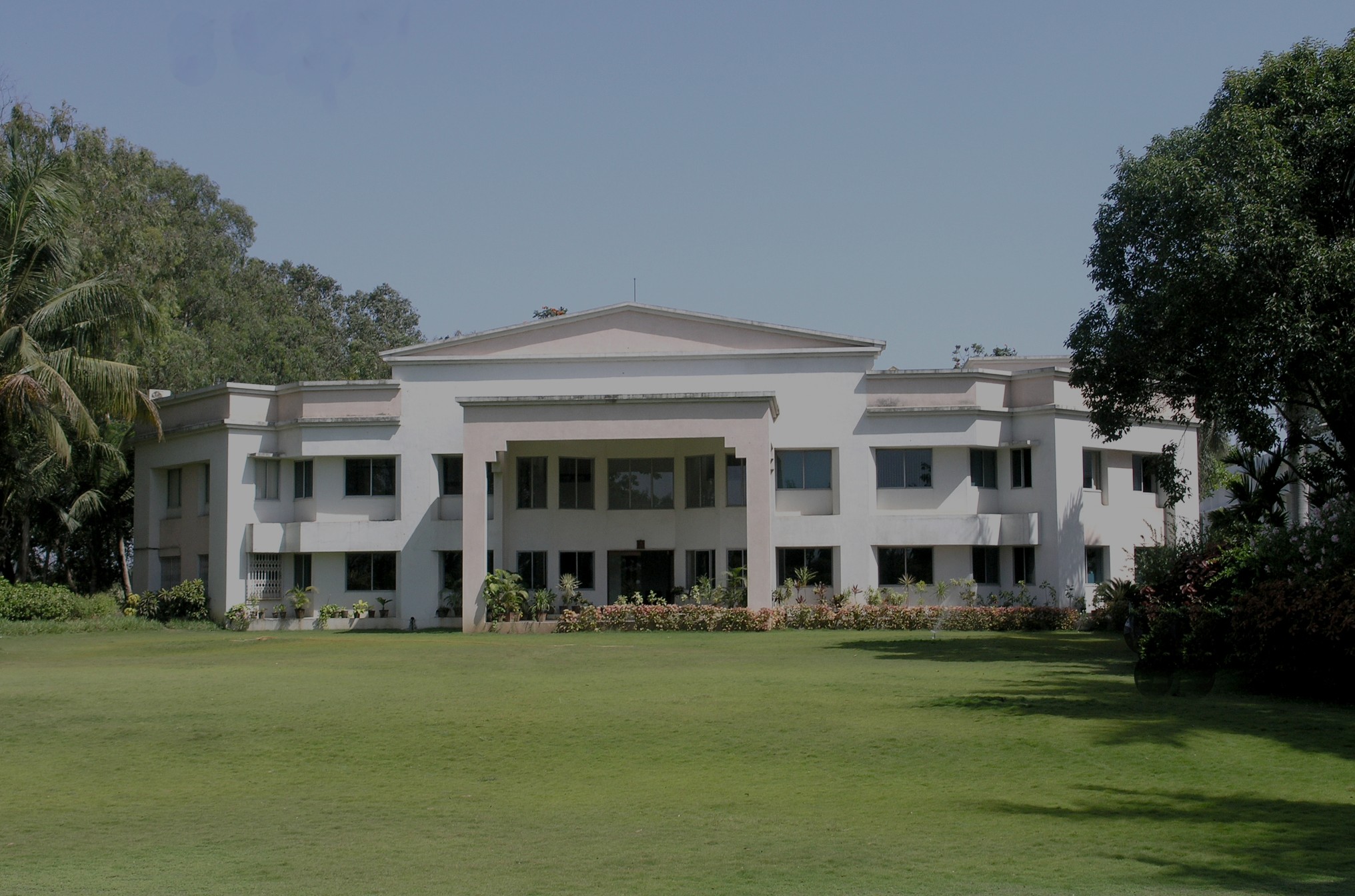 Welcome To Sidmak Laboratories (India) Pvt.Ltd.